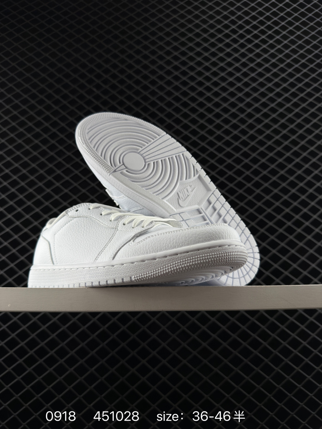 Nike Air Jordan 1 Low AJ1